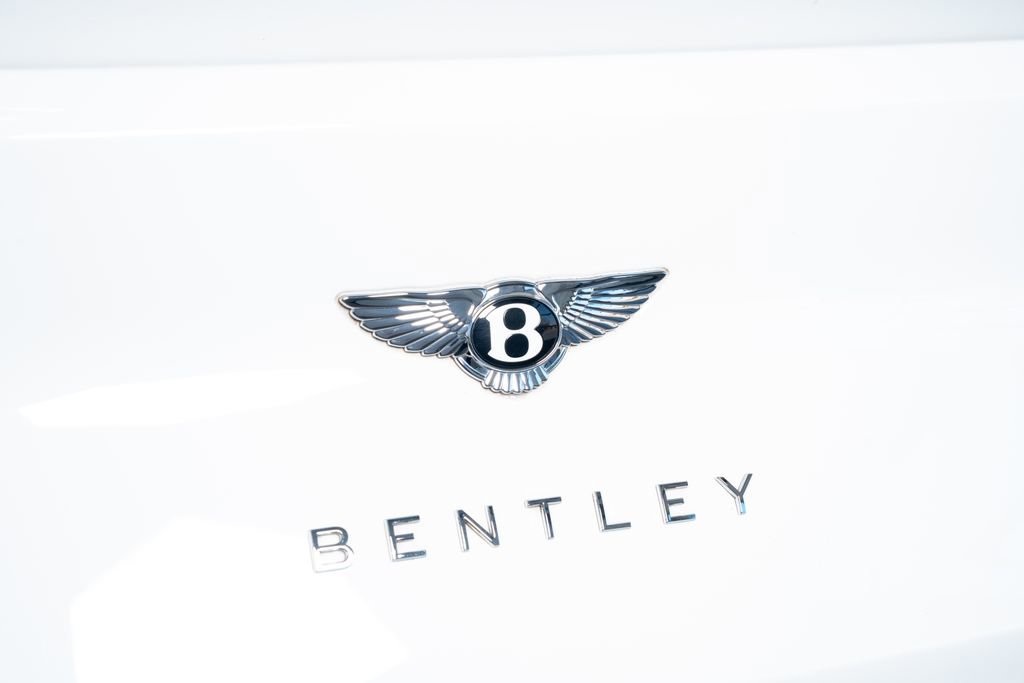 2021 Bentley Bentayga Plug-In Hybrid