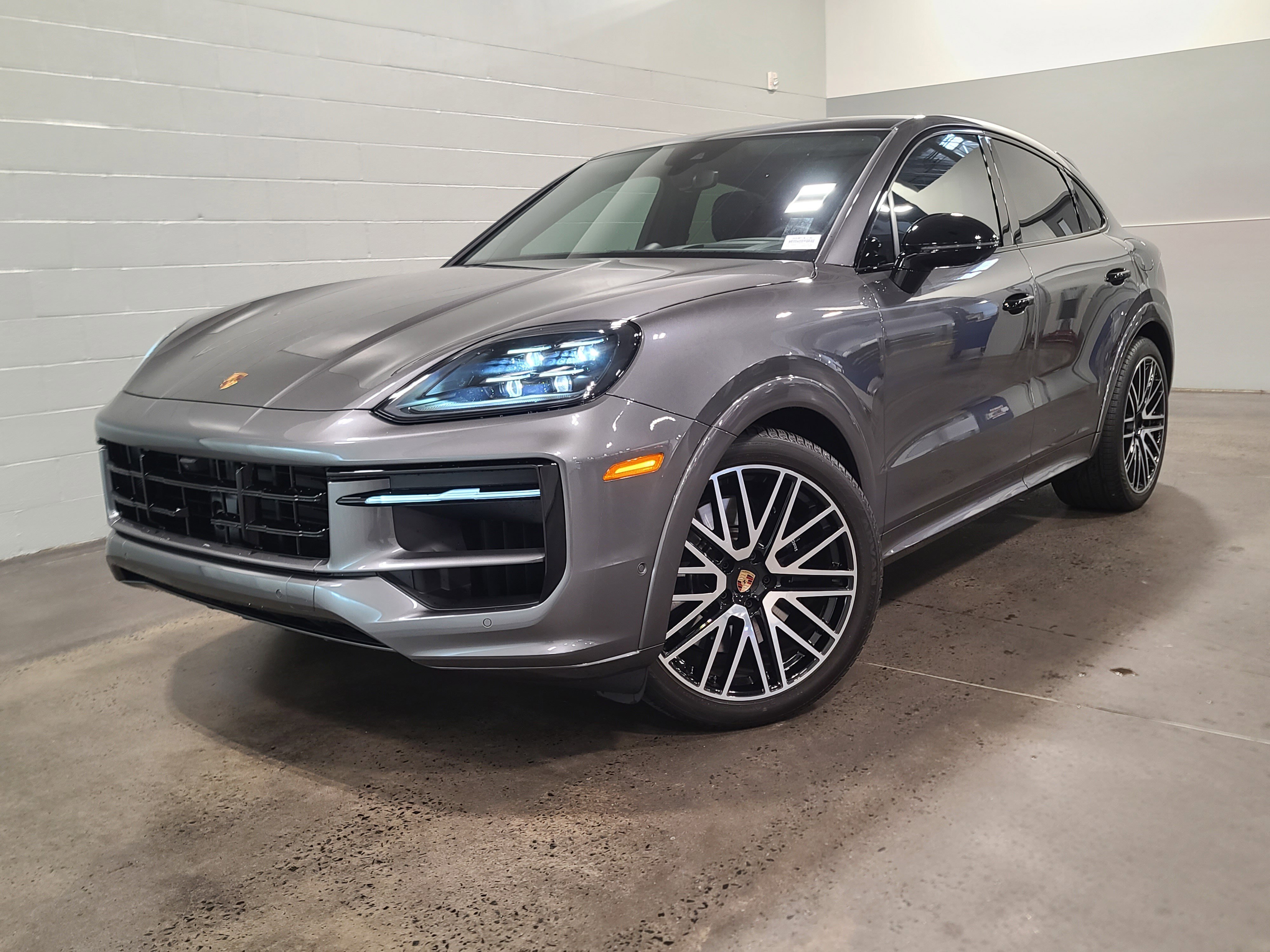 New 2025 Porsche Cayenne S