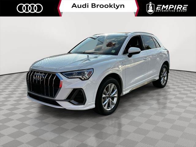 Used 2024 Audi Q3 2.0T Premium w/ Convenience Package