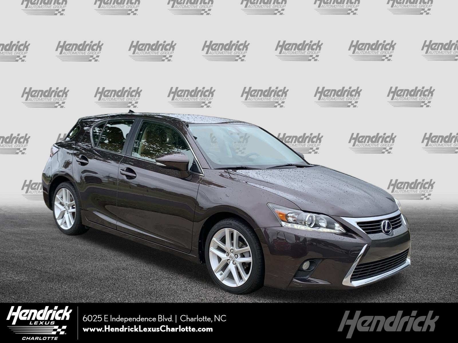 Used 2016 Lexus CT 200h w/ Accessory Package 2