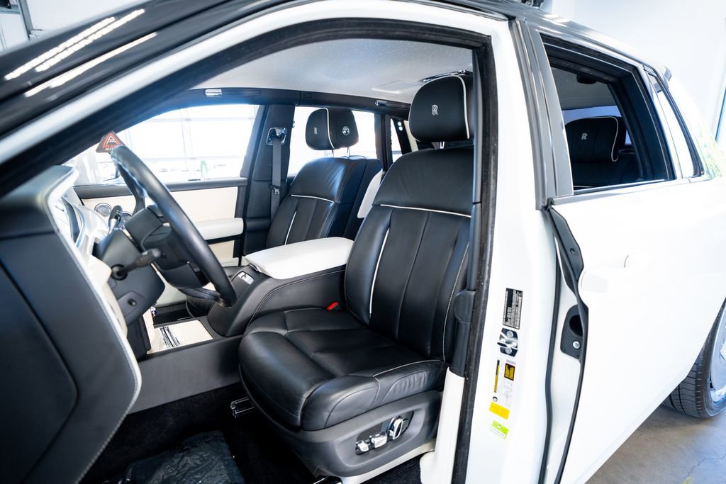 2019 Rolls-Royce Phantom Sedan