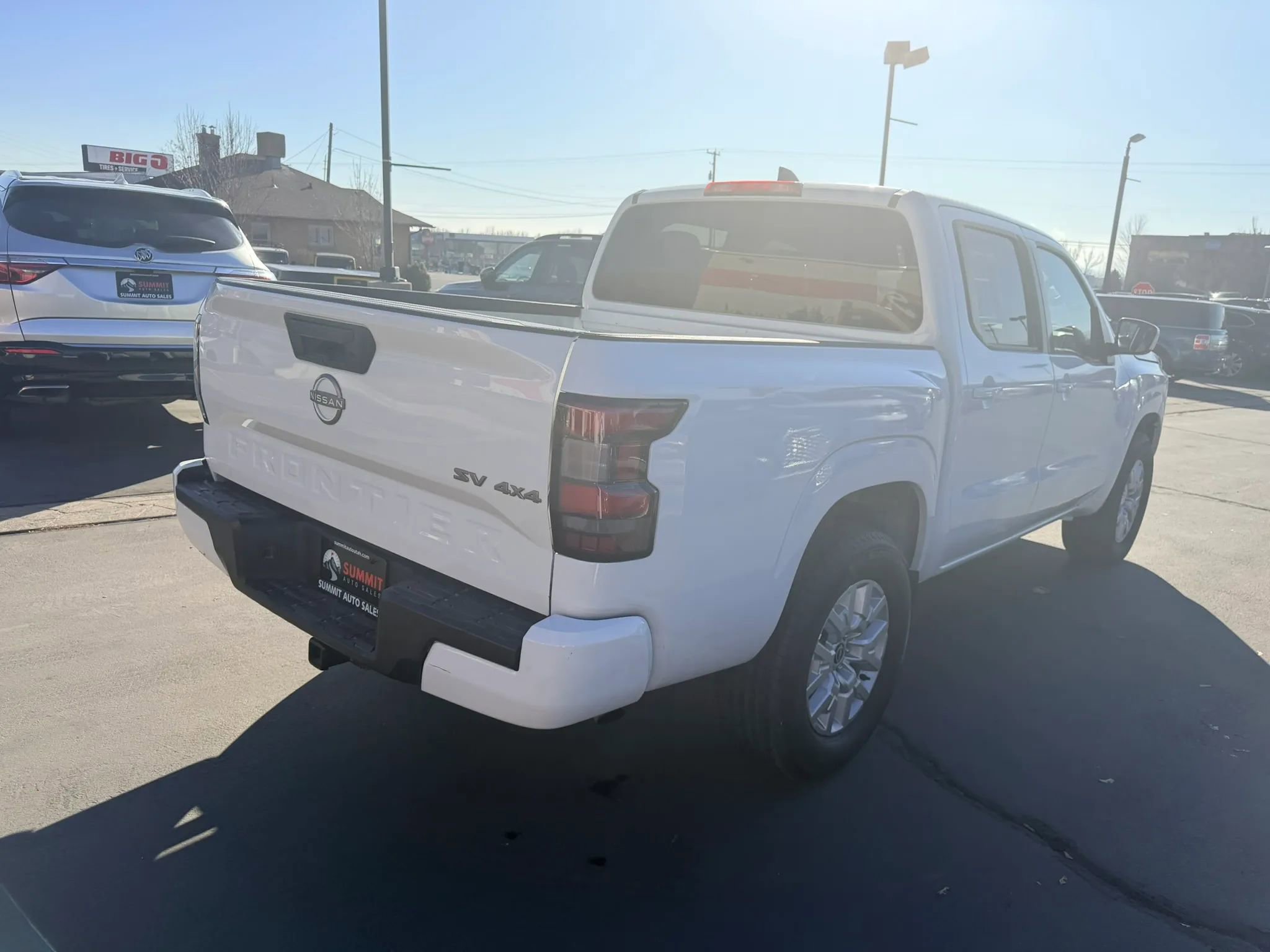 2023 Nissan Frontier SV