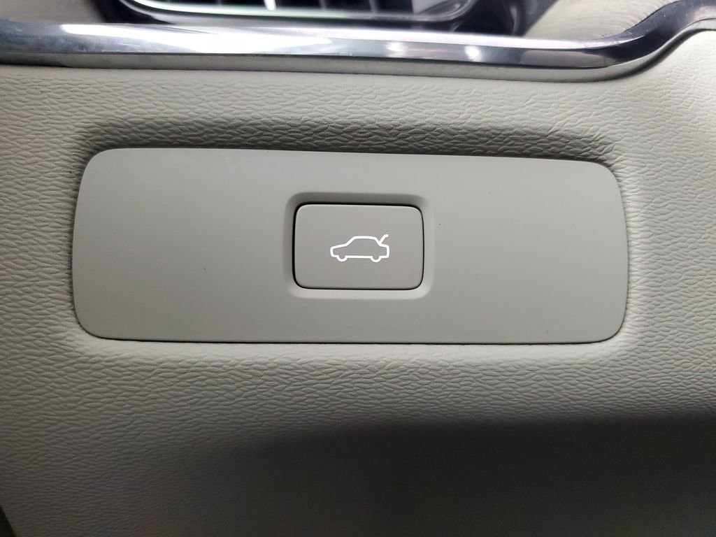 2023 Volvo Xc60 B5 Plus