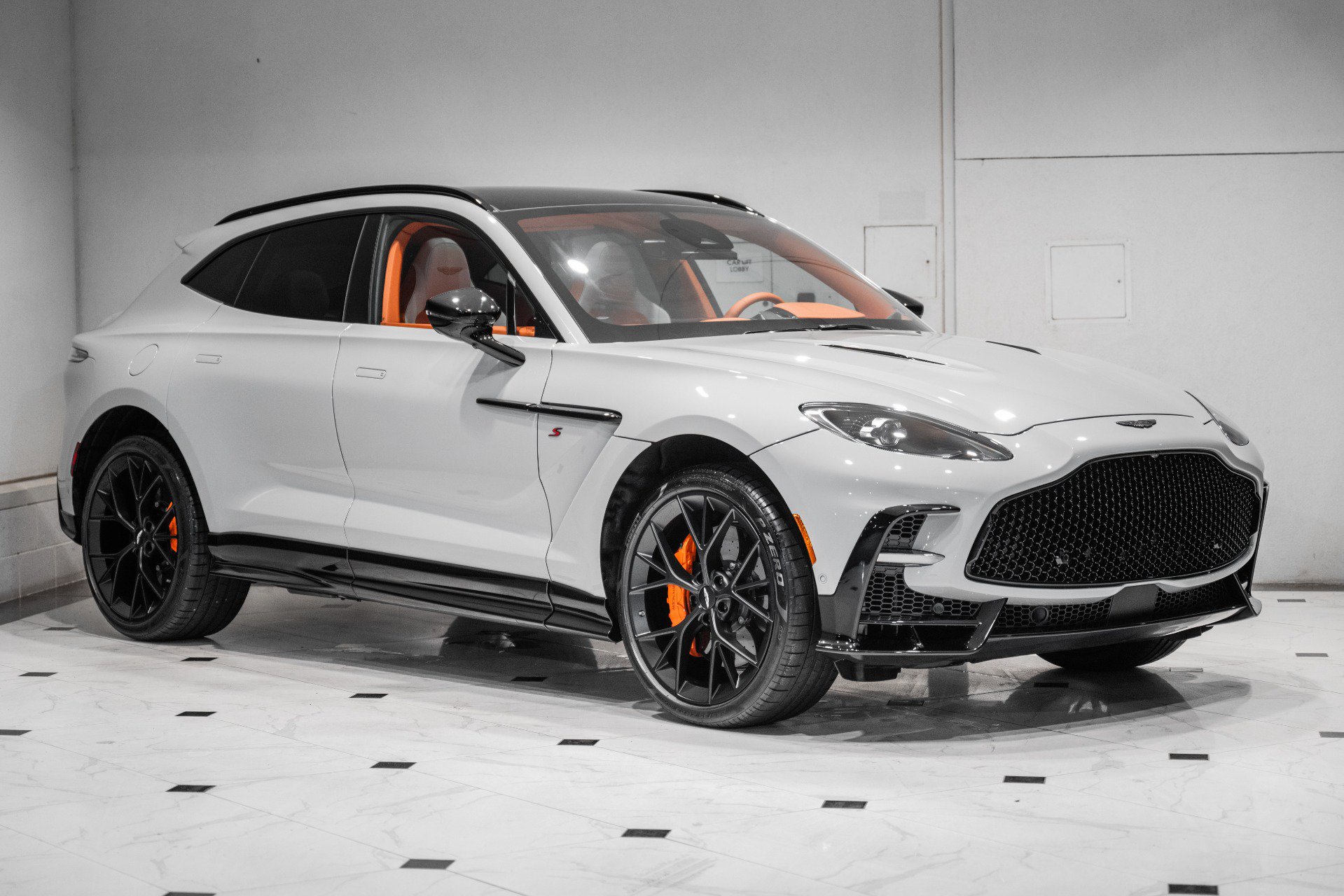 New 2026 Aston Martin DBX 707