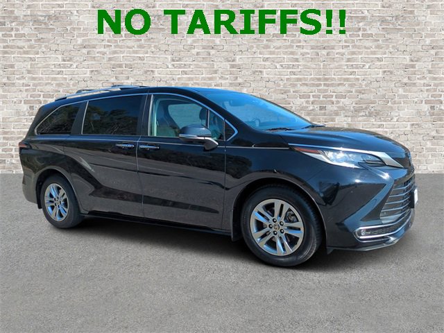 2022 Toyota Sienna Limited 7-Passenger