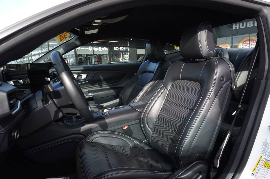 2024 Ford Mustang Premium