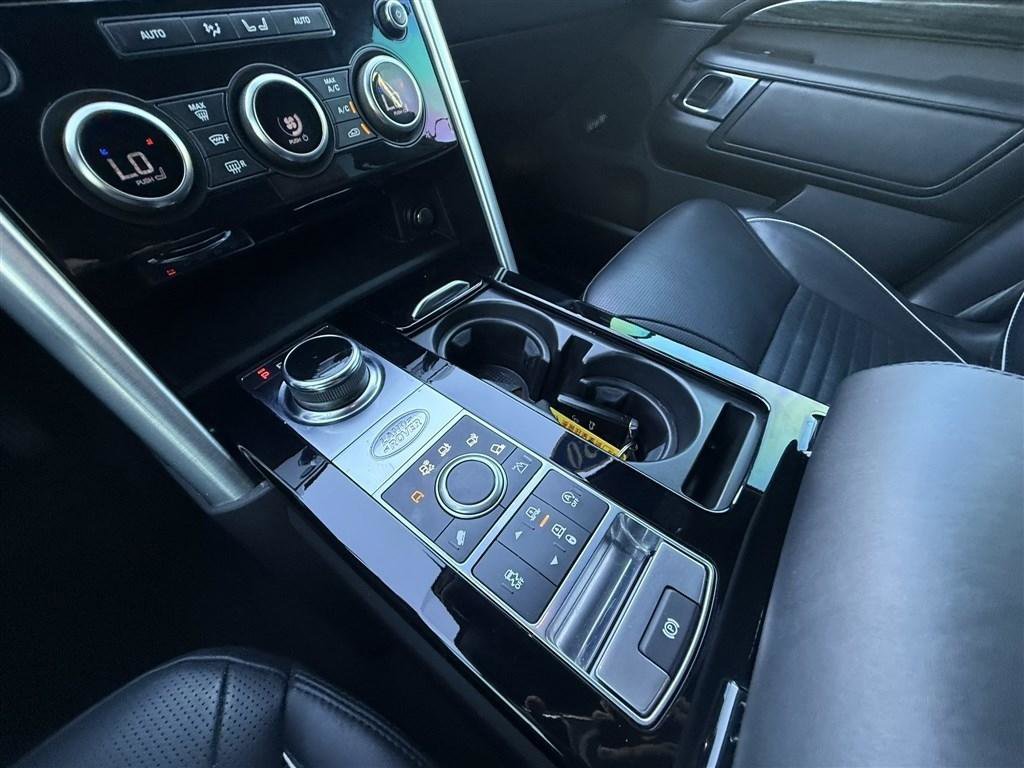 2020 Land Rover Discovery HSE Luxury