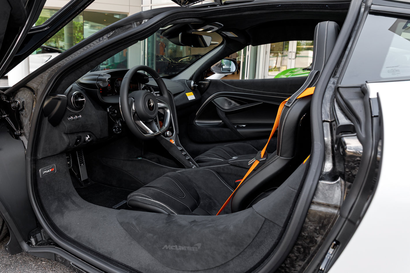 Used 2027 McLaren 750S photo 22