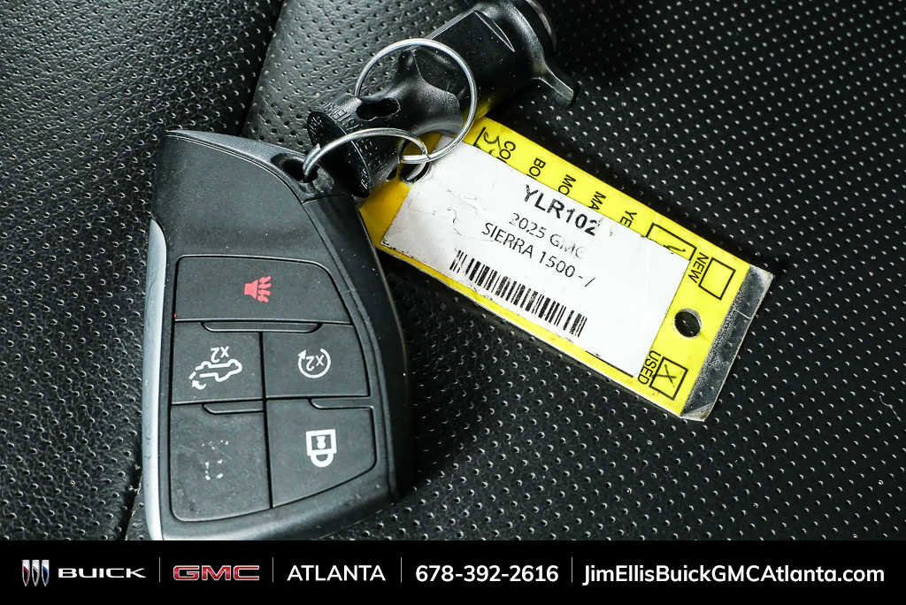 2025 GMC Sierra 1500 SLT