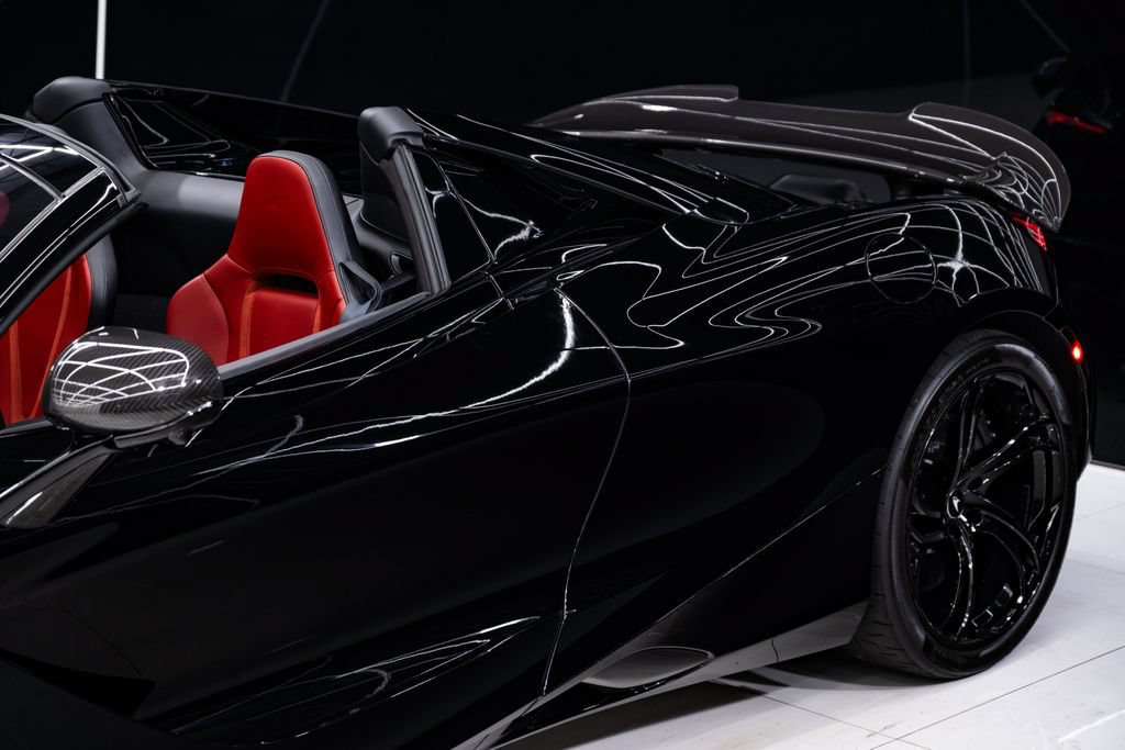 Used 2024 McLaren 750S Spider photo 20