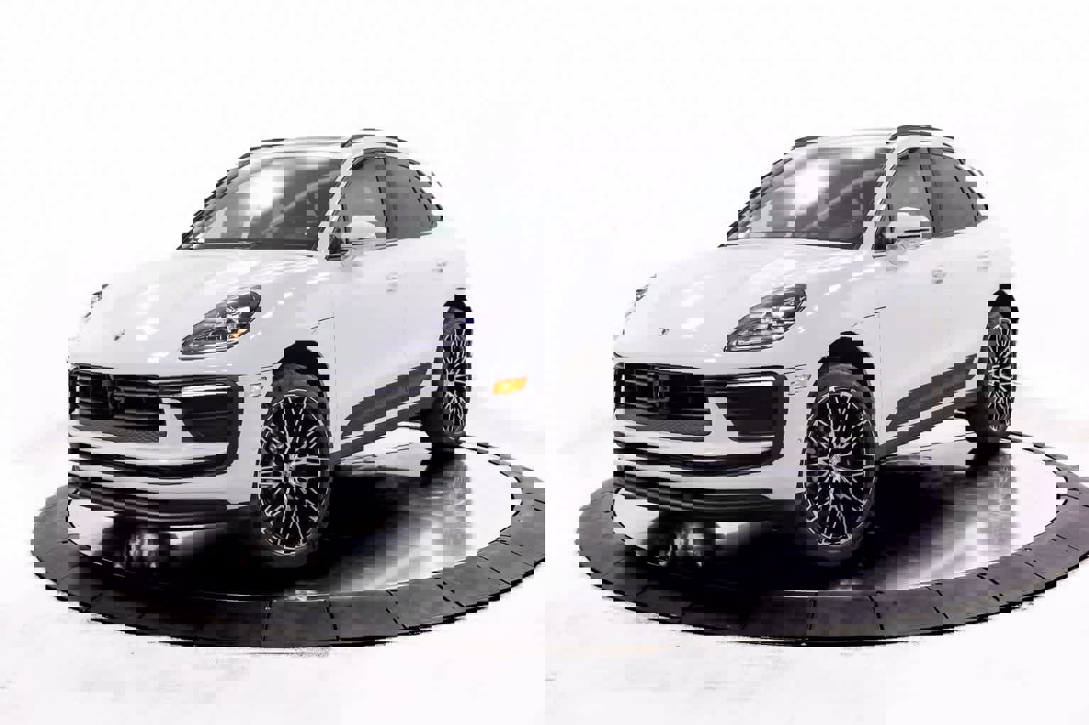 Certified 2025 Porsche Macan