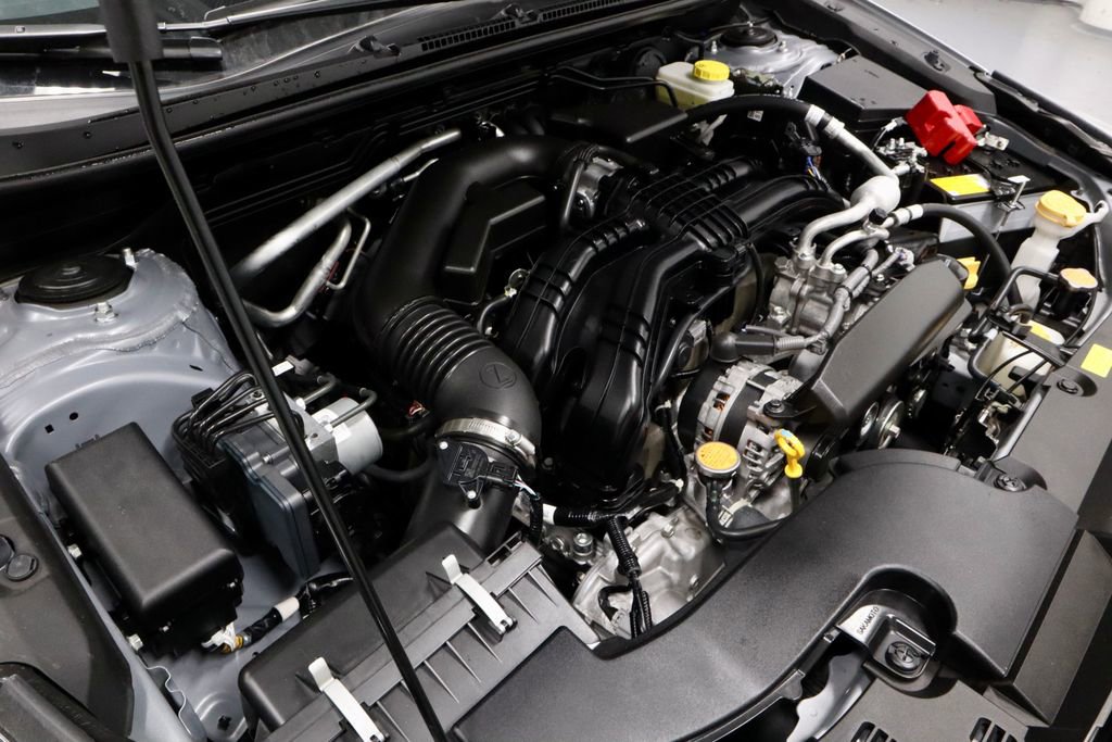 2025 Subaru Impreza 2.0i Sport