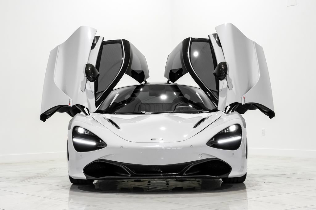 Used 2020 McLaren 720S Performance photo 39