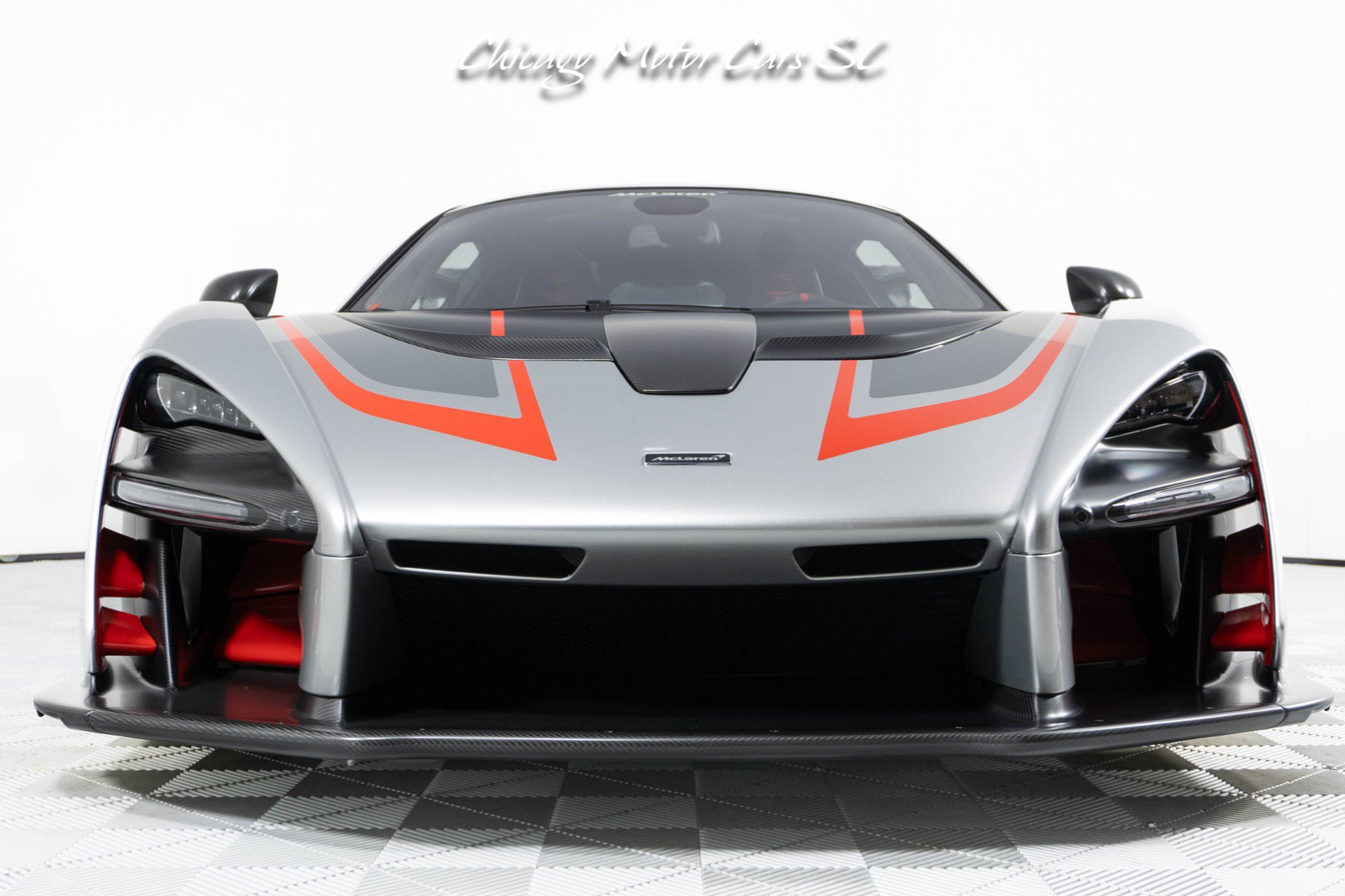 Used 2019 McLaren Senna photo 10