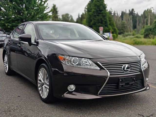Used 2013 Lexus ES 350 w/ Luxury Pkg