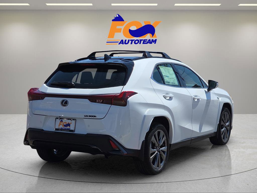 2026 Lexus UX 300h FWD