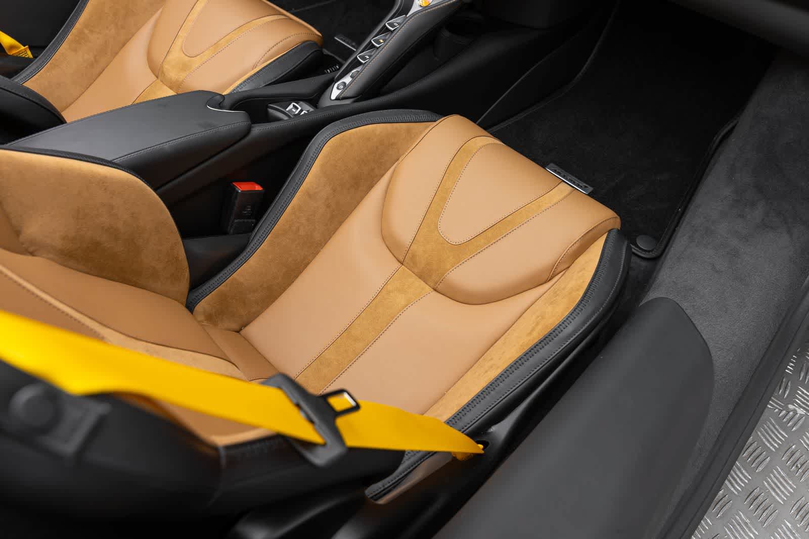 New 2027 McLaren 750S Spider photo 36
