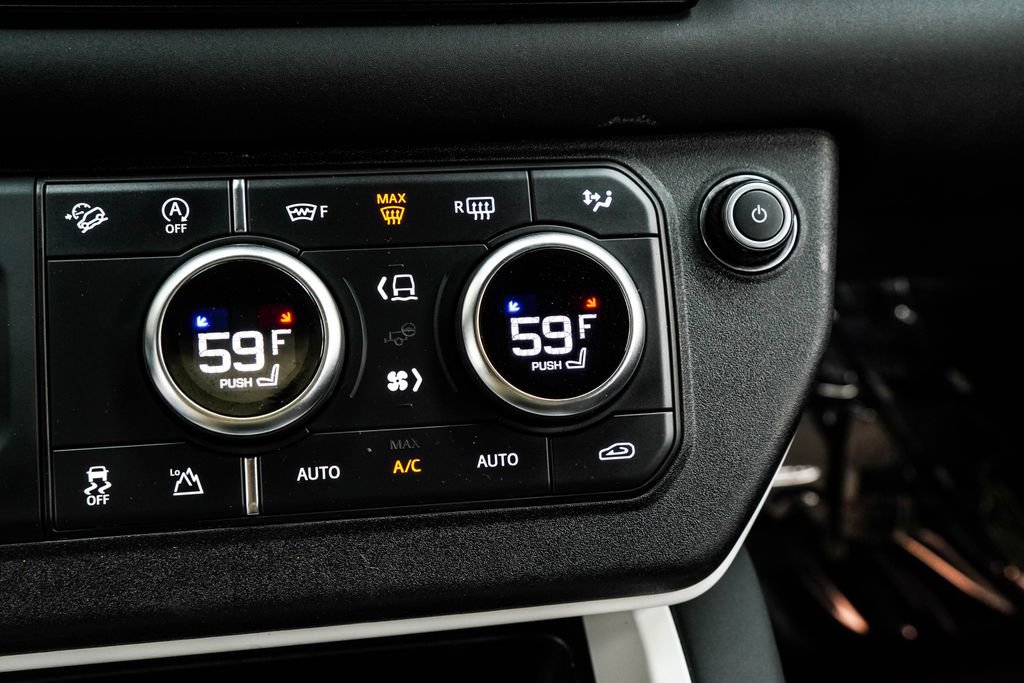 2025 Land Rover Defender 110 S