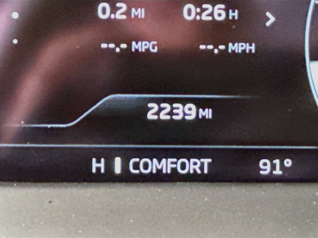 Used 2025 McLaren 750S photo 12