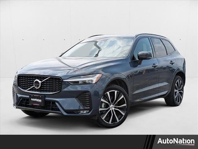 2024 Volvo XC60 B5 Plus Dark Theme
