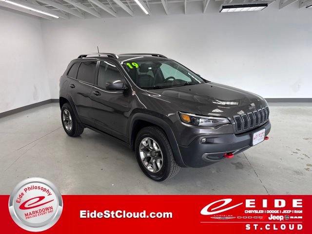 Used 2019 Jeep Cherokee Trailhawk w/ Cold Weather Group
