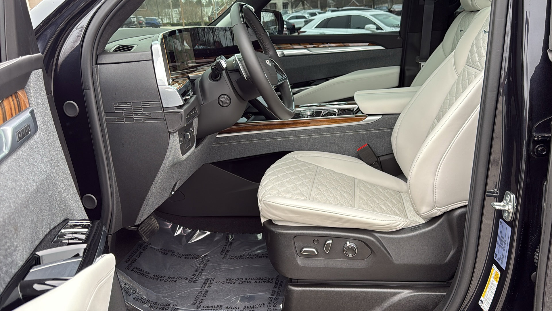 2025 Cadillac Escalade Premium Luxury Platinum