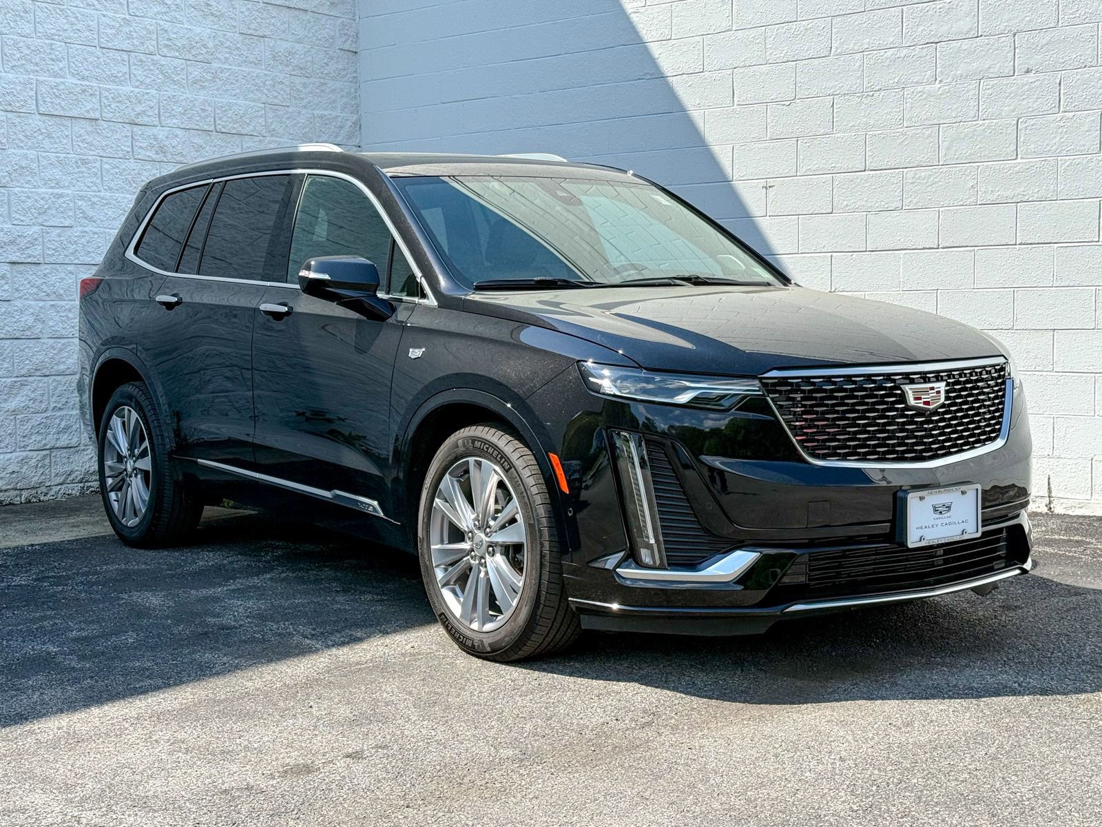Certified 2024 Cadillac XT6 Premium Luxury w/ Technology Package