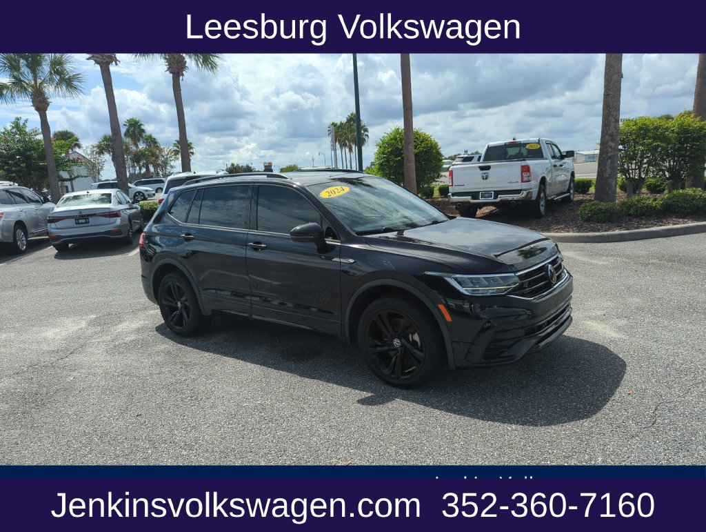 Used 2024 Volkswagen Tiguan SE R-Line