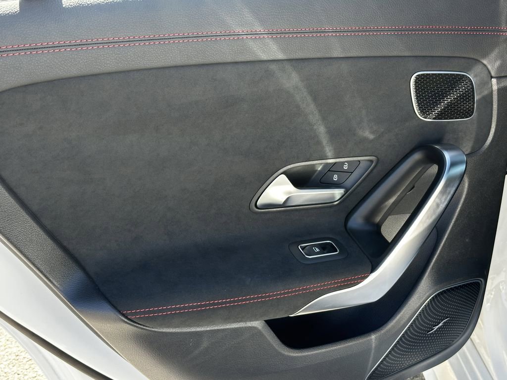 2025 Mercedes-Benz CLA 250 4MATIC