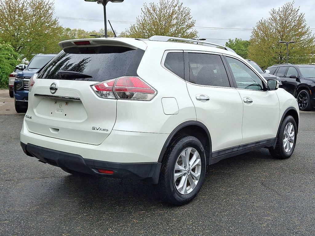 2016 Nissan Rogue SV