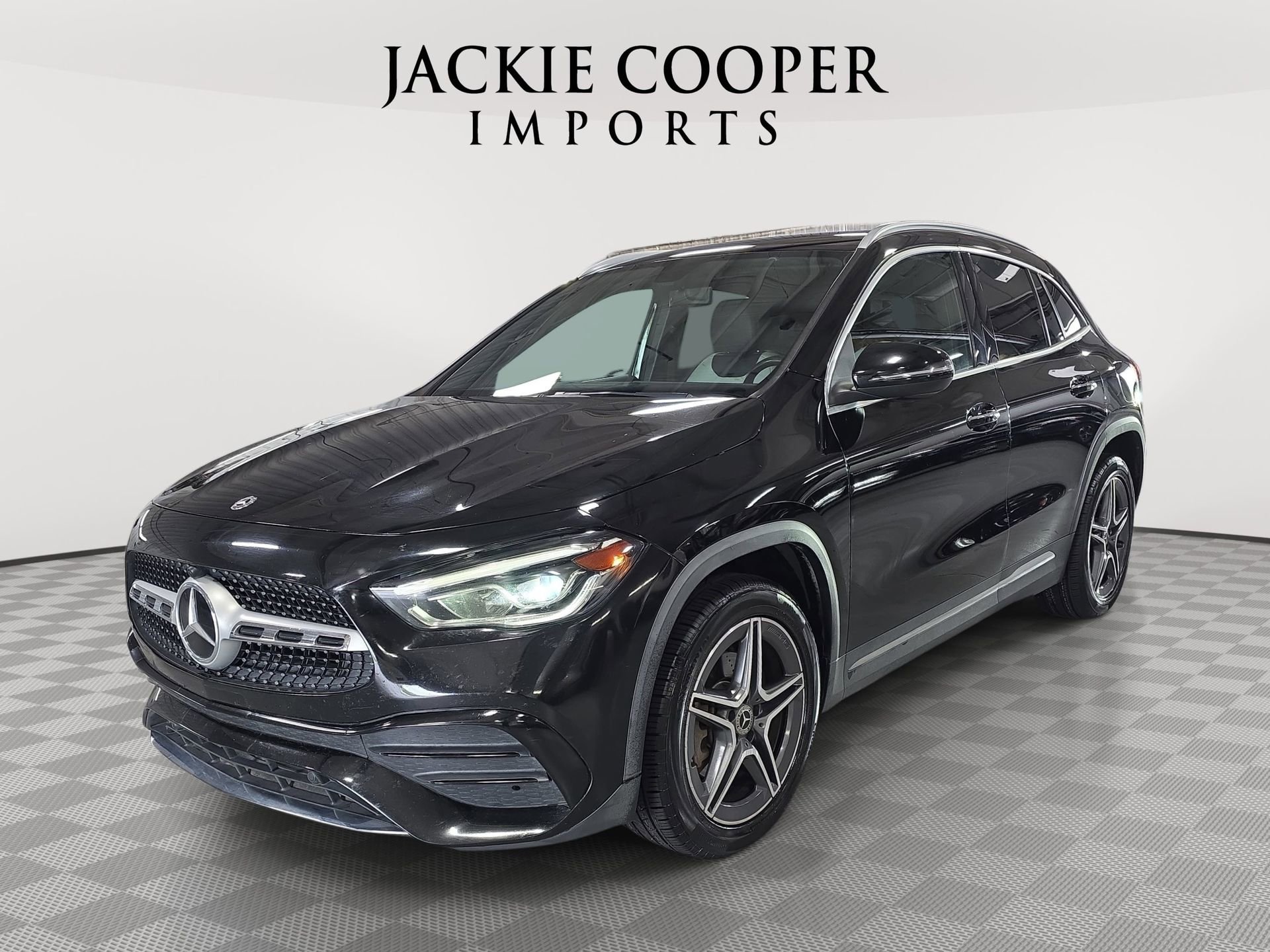 Used 2021 Mercedes-Benz GLA 250 4MATIC w/ AMG Line Exterior