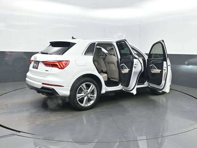 2019 Audi Q3 2.0T Premium Plus