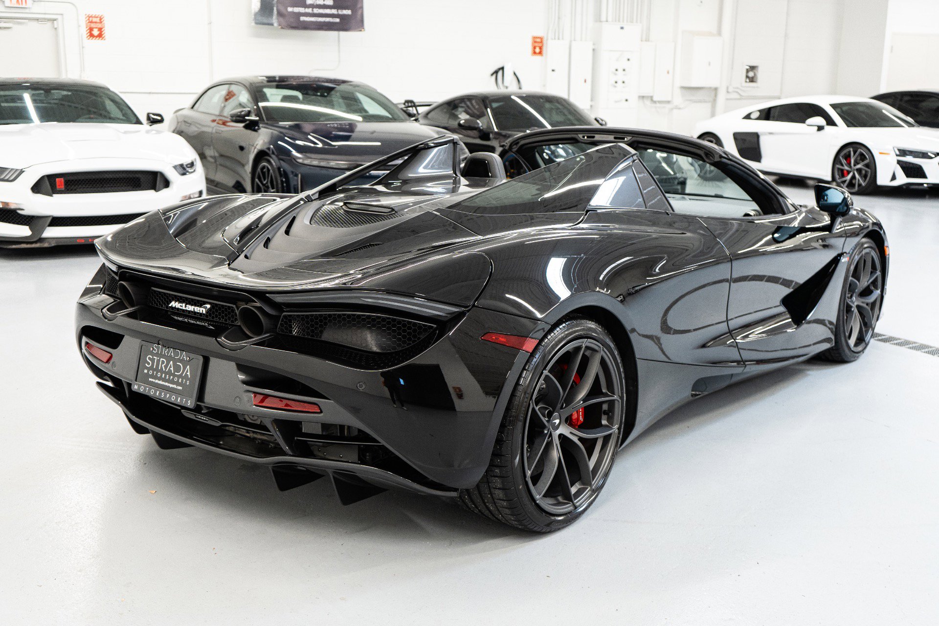 Used 2020 McLaren 720S Luxury photo 13