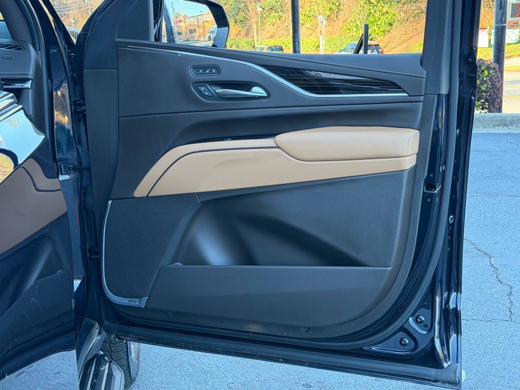 2023 Cadillac Escalade Premium Luxury