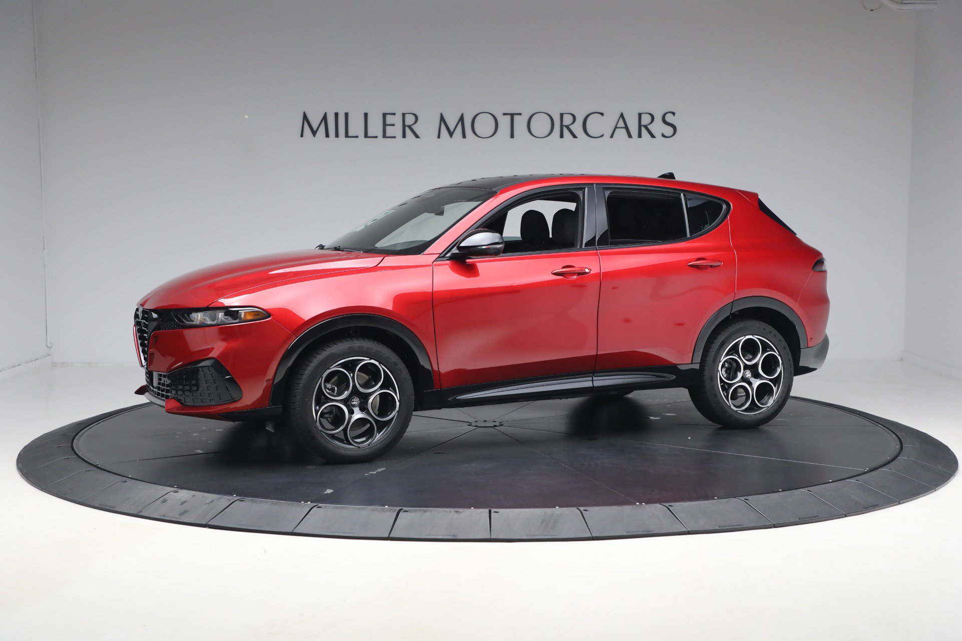 New 2026 Alfa Romeo Tonale w/ Black Premium Package