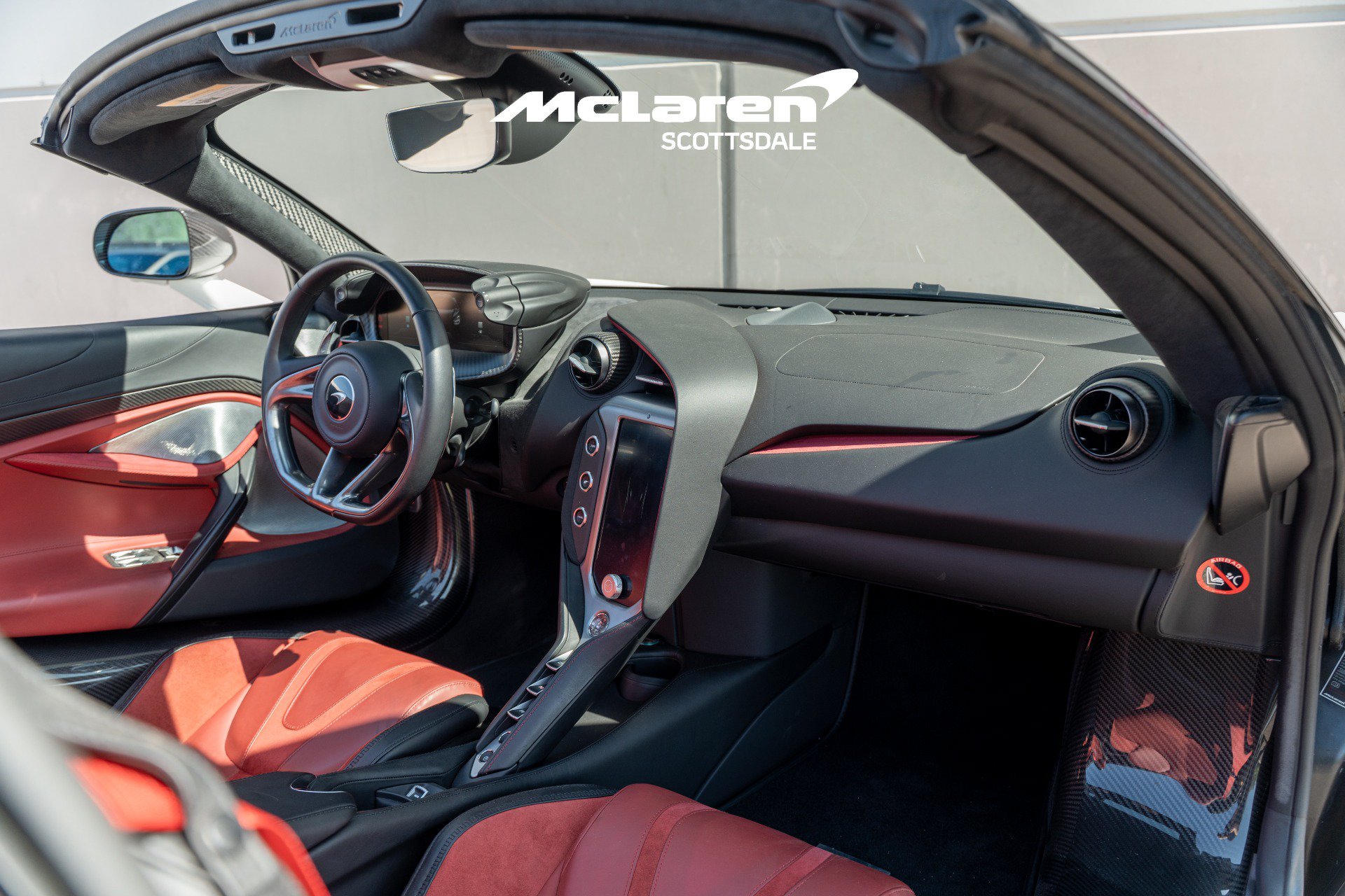 Used 2024 McLaren 750S Spider photo 18