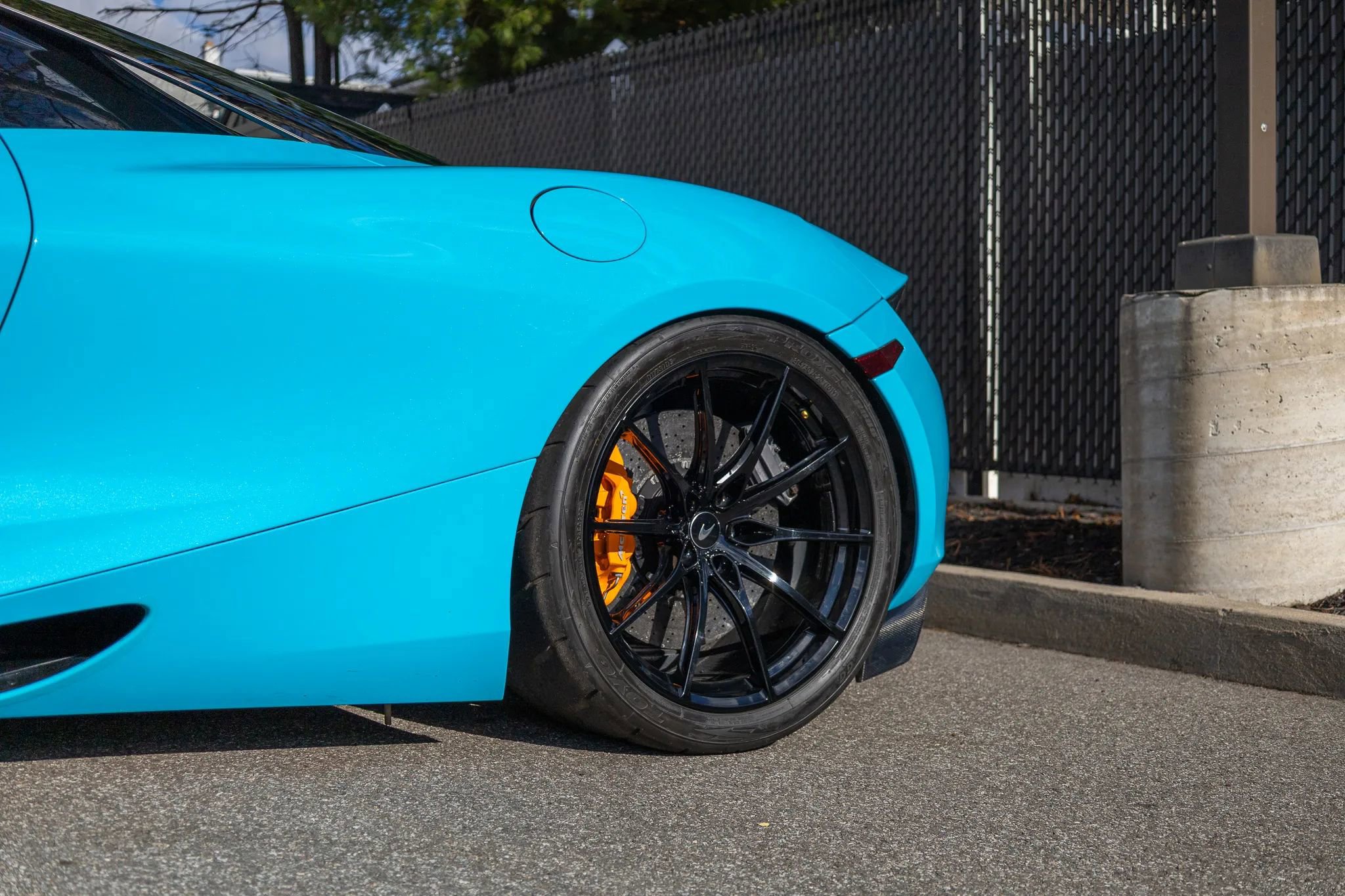 Used 2022 McLaren 720S Spider Convertible 2D photo 30