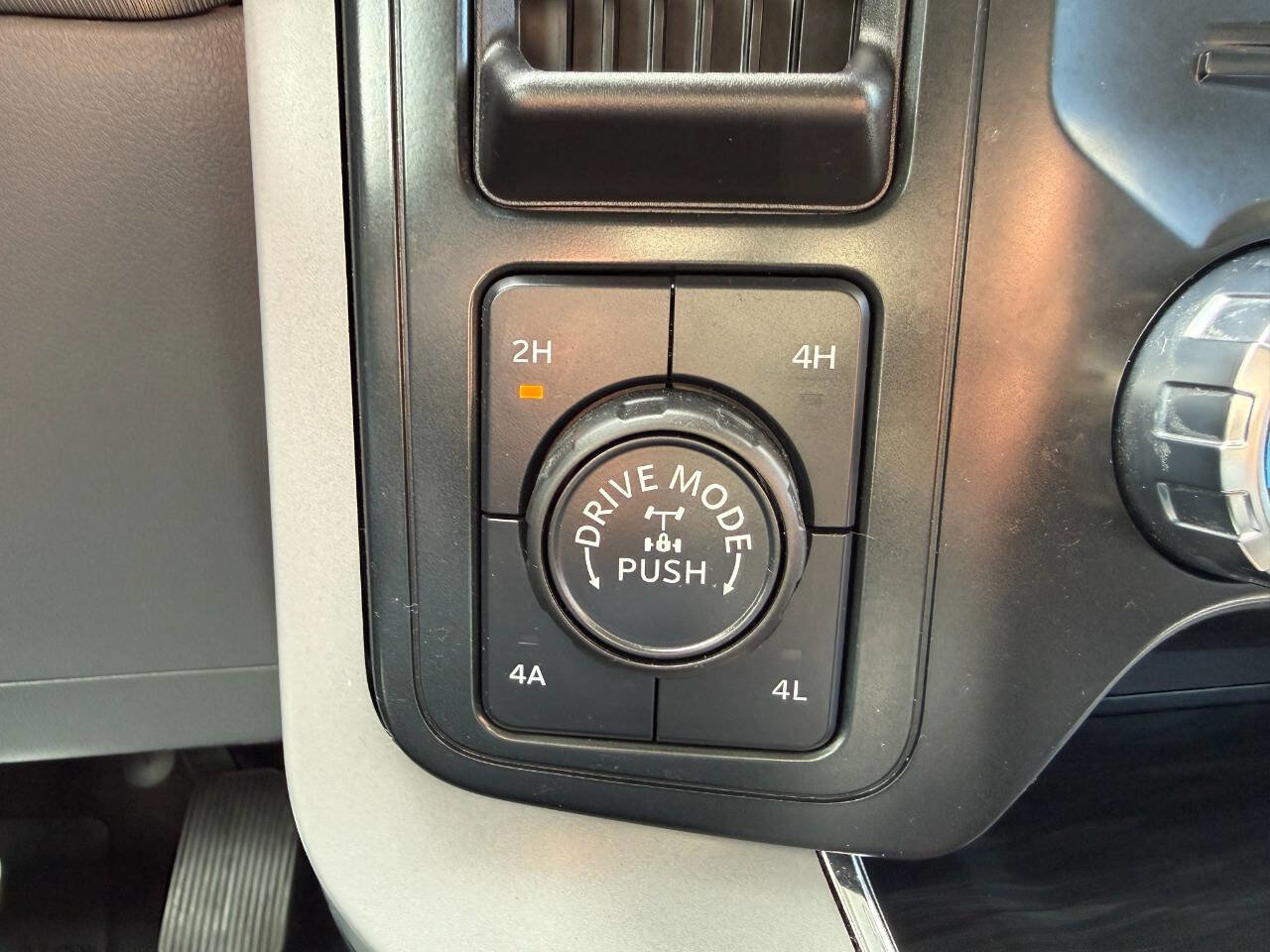 2024 Ford F150 Lariat