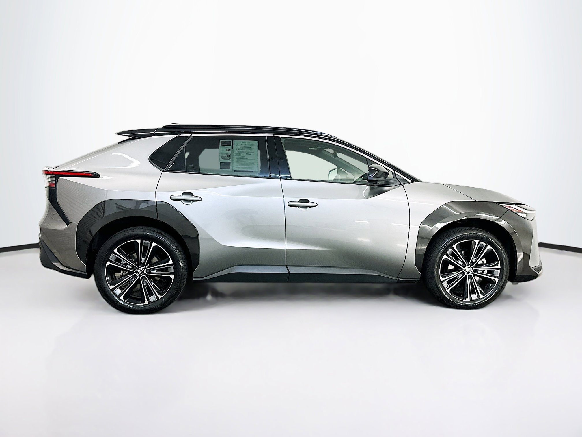 2023 Toyota bZ4X Limited