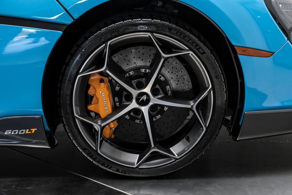 Used 2019 McLaren 600LT photo 43