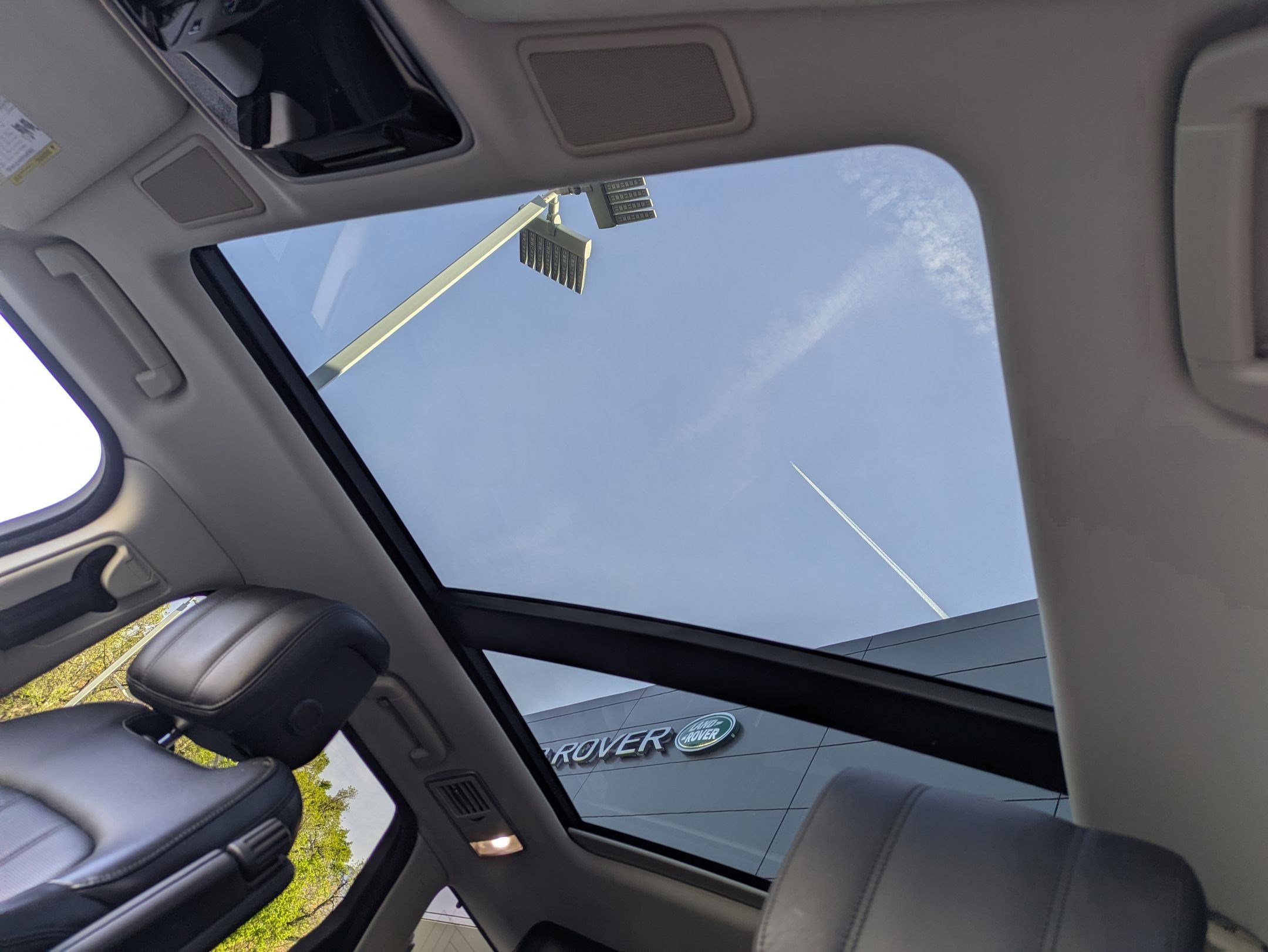 2022 Land Rover Range Rover Sport HSE Silver Edition