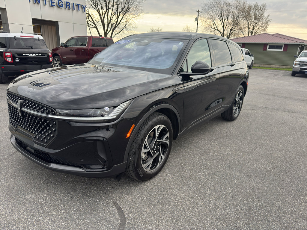2025 Lincoln Nautilus Premier