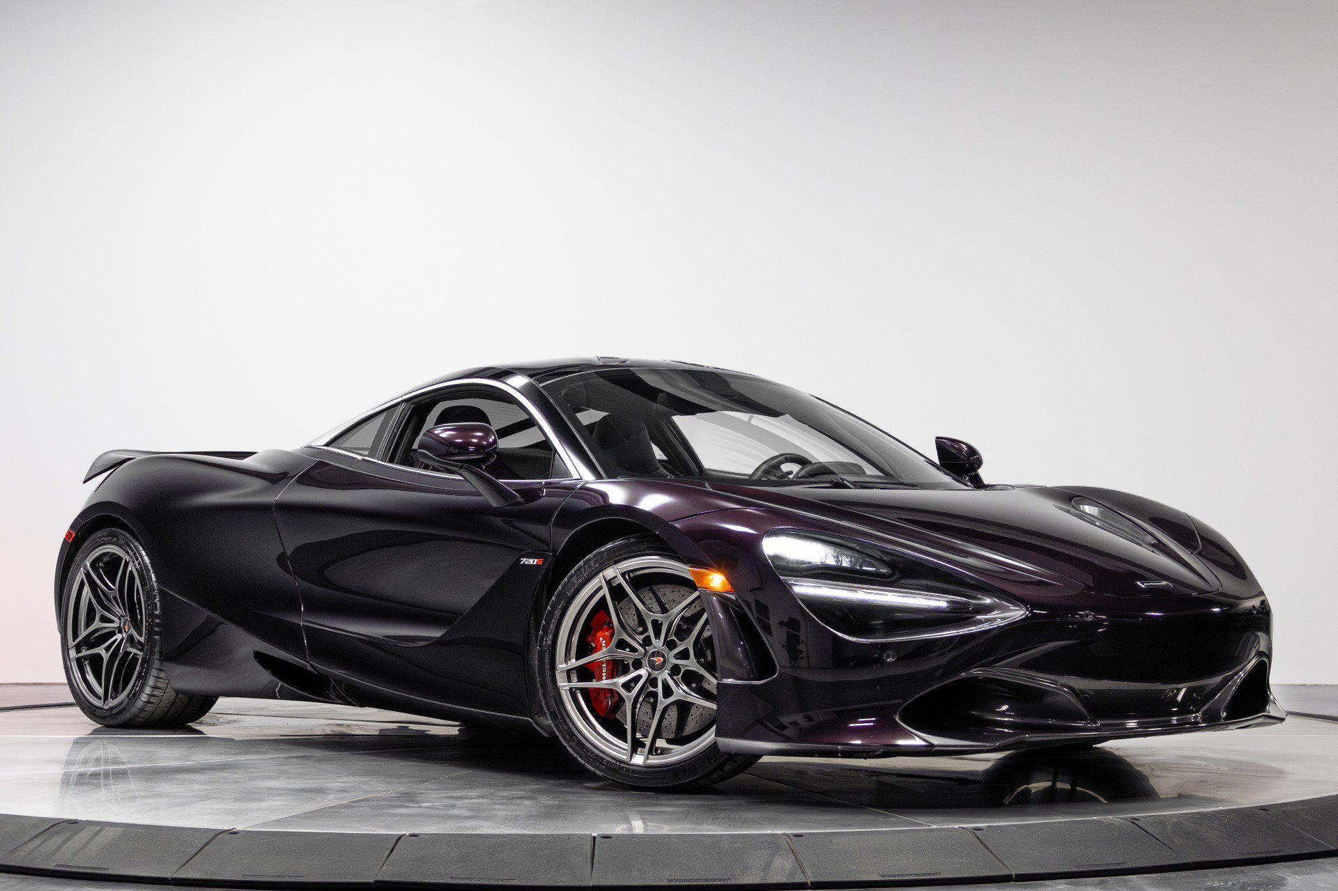 Used 2018 McLaren 720S Performance photo 38