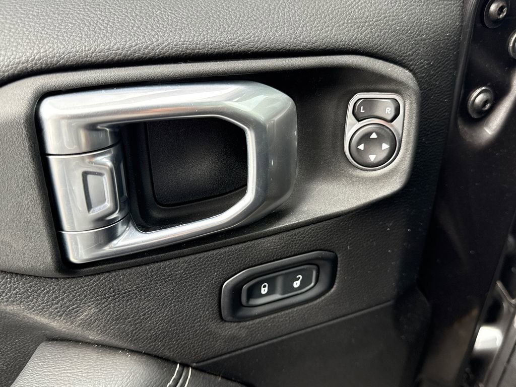 2023 Jeep Wrangler Unlimited Sahara