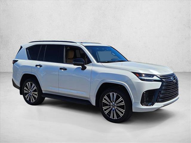 2025 Lexus LX 700h Luxury