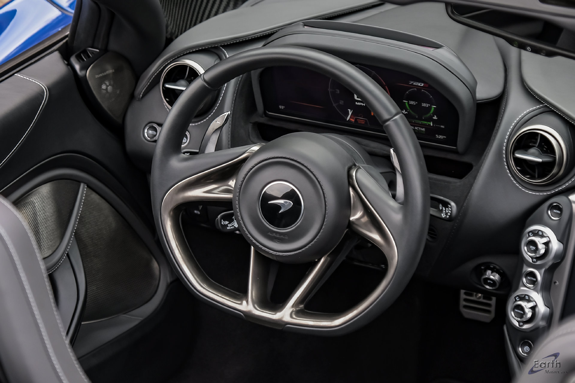Used 2022 McLaren 720S Spider photo 64