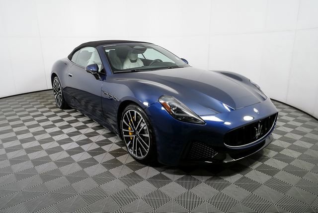 2026 Maserati GranCabrio Modena