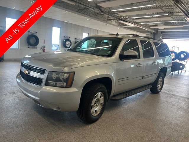 Used 2014 Chevrolet Suburban LT w/ Luxury Package