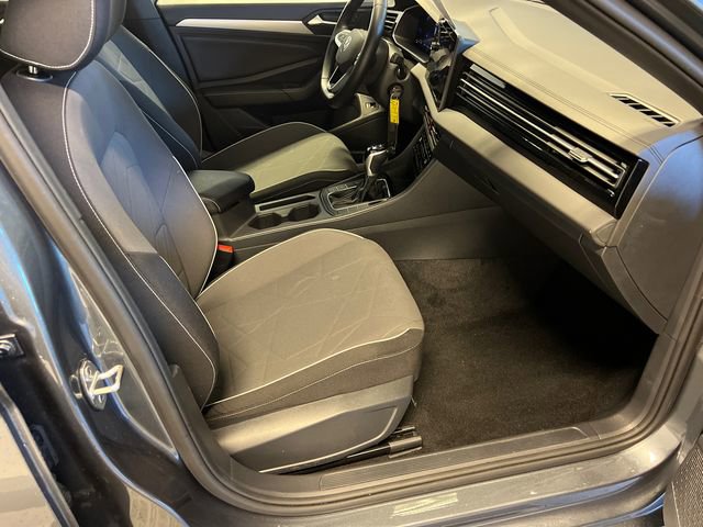 2025 Volkswagen Jetta Sport