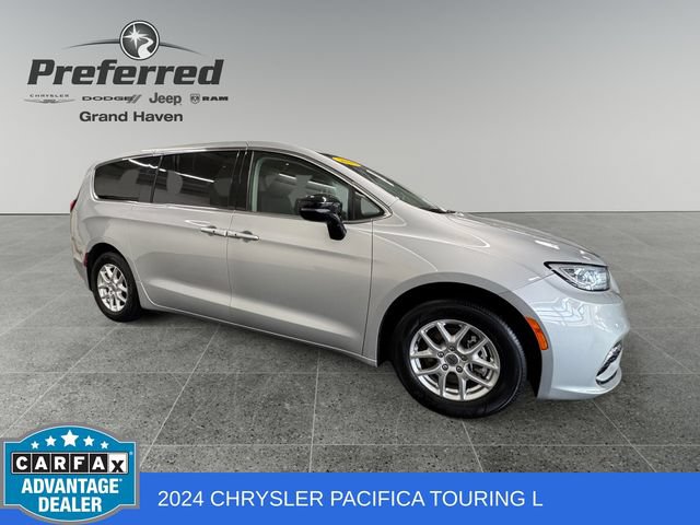Used 2024 Chrysler Pacifica Touring-L